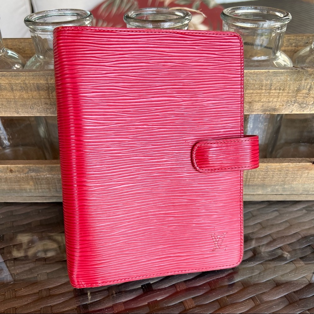 MM Red Epi Vintage Louis Vuitton Medium Ring Agenda Planner
